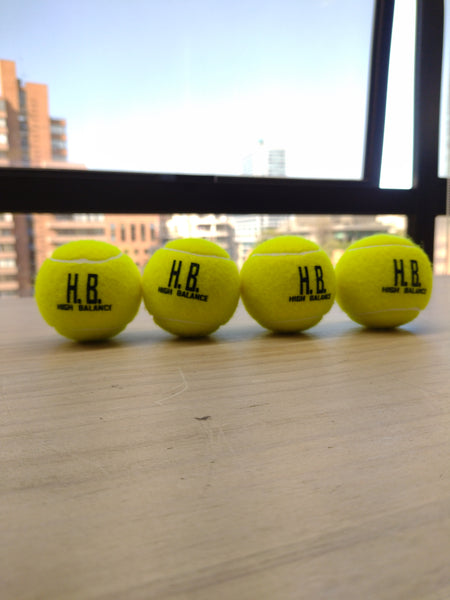 HIGH BALANCE BY: ODEAR - TARRO 4 PELOTAS DE TENIS